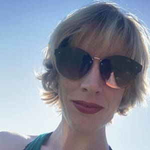 Meet your Posher, Blythe